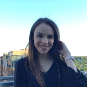 Meet your Posher, Julia